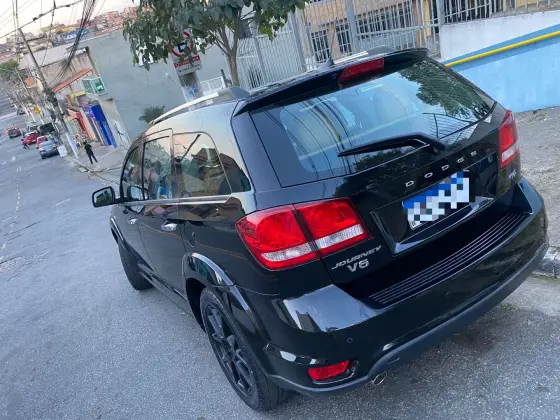 DODGE JOURNEY 3.6 RT V6 GASOLINA 4P AUTOMÁTICO