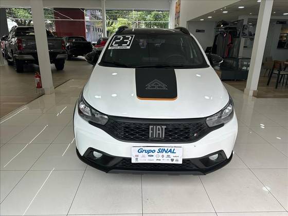 FIAT ARGO 1.3 FIREFLY FLEX TREKKING MANUAL