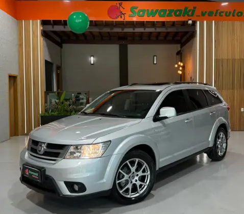 FIAT FREEMONT 2.4 PRECISION 16V GASOLINA 4P AUTOMÁTICO