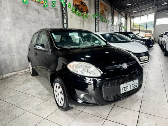 FIAT PALIO 1.4 MPI ATTRACTIVE 8V FLEX 4P MANUAL