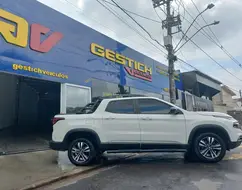 FIAT TORO 1.3 TURBO 270 FLEX FREEDOM AT6 FIAT TORO 1.3 TURBO 270 FLEX FREEDOM AT6