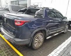 FIAT TORO 2.0 16V TURBO DIESEL RANCH 4WD AT9 FIAT TORO 2.0 16V TURBO DIESEL RANCH 4WD AT9