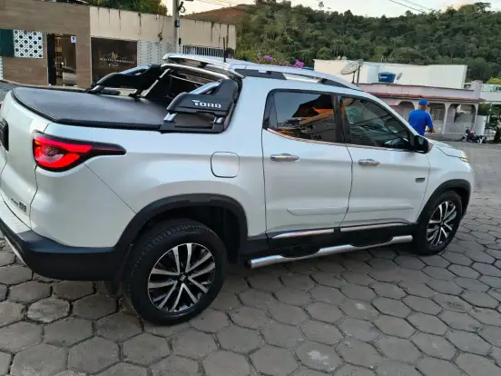 FIAT-TORO-2.0 16V TURBO DIESEL RANCH 4WD AT9 FIAT-TORO-2021
