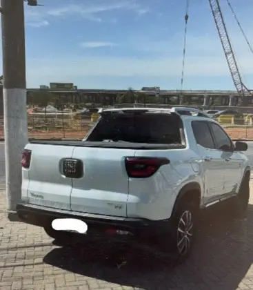 FIAT TORO 2.0 16V TURBO DIESEL VOLCANO 4WD AT9