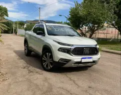 FIAT TORO 2.0 16V TURBO DIESEL VOLCANO 4WD AT9 FIAT TORO 2.0 16V TURBO DIESEL VOLCANO 4WD AT9