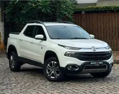 FIAT TORO 2.0 16V TURBO DIESEL FREEDOM 4WD AT9 FIAT TORO 2.0 16V TURBO DIESEL FREEDOM 4WD AT9
