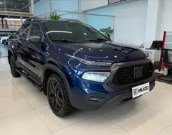 FIAT TORO 2.0 16V TURBO DIESEL ULTRA 4WD AT9 FIAT TORO 2.0 16V TURBO DIESEL ULTRA 4WD AT9