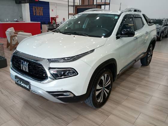 FIAT TORO 2.2 TURBO DIESEL VOLCANO 4WD AT9