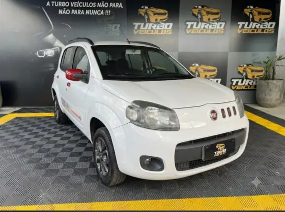 FIAT UNO 1.0 EVO VIVACE 8V FLEX 4P MANUAL