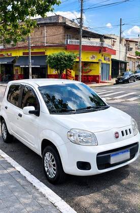 FIAT UNO 1.0 EVO VIVACE 8V FLEX 4P MANUAL
