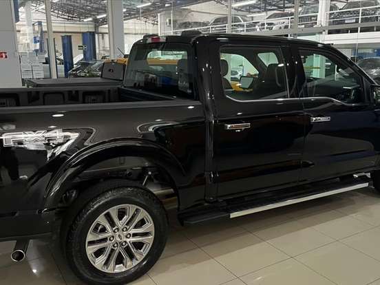 FORD-F-150-5.0 V8 GASOLINA CD LARIAT FX4 AUTOMÁTICO FORD-F-150-2025