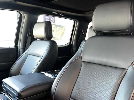FORD-F-150-5.0 V8 GASOLINA CD LARIAT FX4 AUTOMÁTICO FORD-F-150-2025