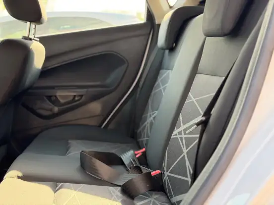 FORD-FIESTA-2015