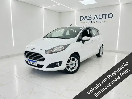 FORD FIESTA 1.6 SE HATCH 16V FLEX 4P POWERSHIFT