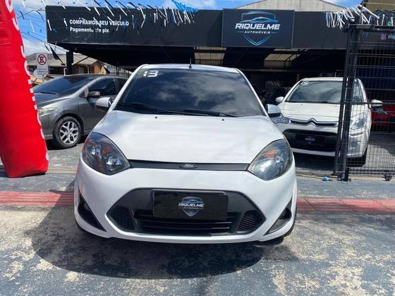 FORD FIESTA 1.6 ROCAM SE 8V FLEX 4P MANUAL