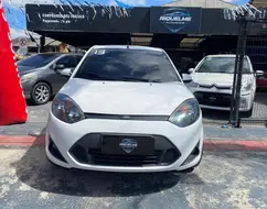 FORD FIESTA 1.6 ROCAM SE 8V FLEX 4P MANUAL FORD FIESTA 1.6 ROCAM SE 8V FLEX 4P MANUAL