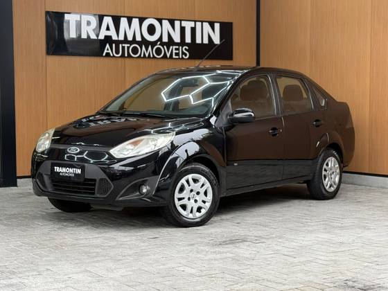 FORD FIESTA 1.6 ROCAM SE SEDAN 8V FLEX 4P MANUAL