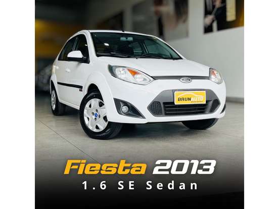 FORD-FIESTA-2012