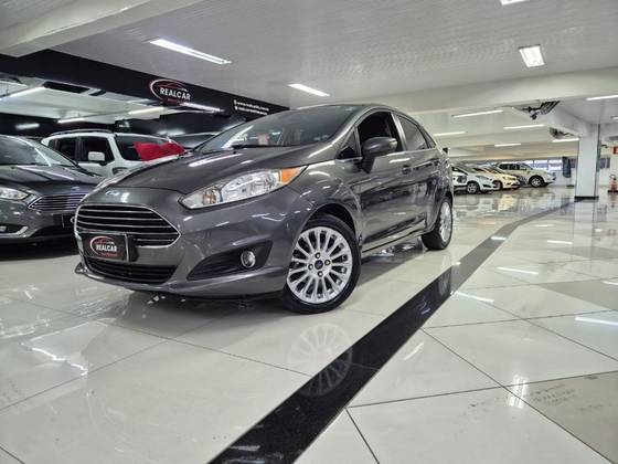 FORD FIESTA 1.6 TITANIUM SEDAN 16V FLEX 4P POWERSHIFT