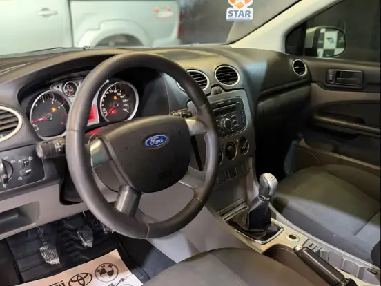 FORD-FOCUS-1.6 GL SEDAN 8V FLEX 4P MANUAL FORD-FOCUS-2011