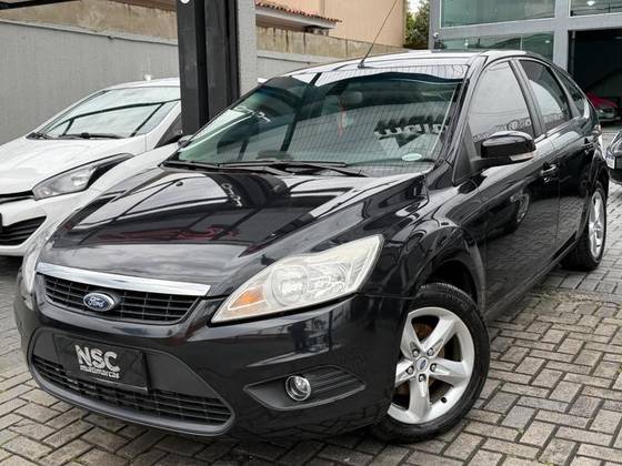 FORD FOCUS 1.6 GL 16V FLEX 4P MANUAL
