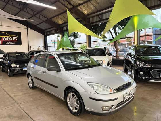 FORD FOCUS 1.6 GL 8V FLEX 4P MANUAL