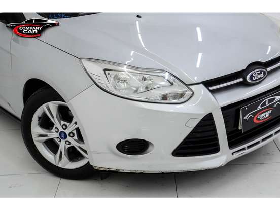 FORD-FOCUS-1.6 S 16V FLEX 4P POWERSHIFT FORD-FOCUS-2014