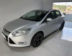 FORD FOCUS 2.0 TITANIUM PLUS 16V FLEX 4P POWERSHIFT FORD FOCUS 2.0 TITANIUM PLUS 16V FLEX 4P POWERSHIFT