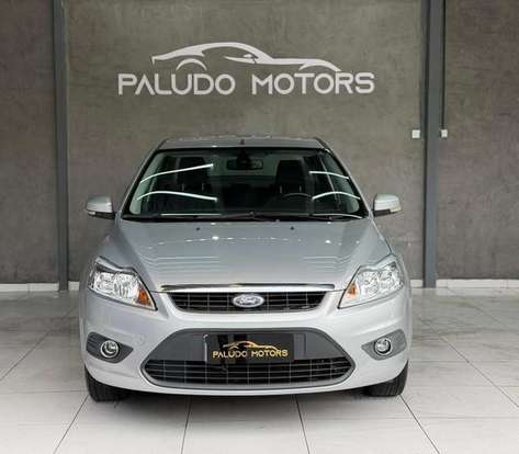 FORD-FOCUS-2013