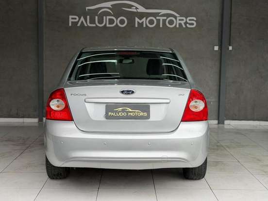 FORD-FOCUS-2.0 GLX SEDAN 16V FLEX 4P MANUAL FORD-FOCUS-2013