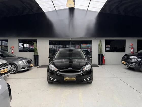 FORD FOCUS 2.0 TITANIUM 16V FLEX 4P POWERSHIFT