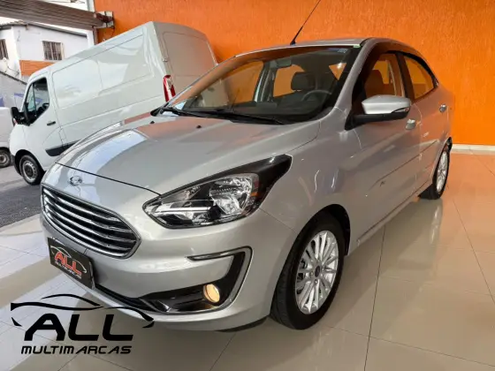 FORD KA 1.5 TI-VCT FLEX TITANIUM SEDAN AUTOMÁTICO
