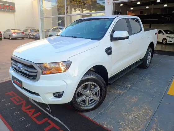 FORD RANGER 2.2 XLS 4X4 CD 16V DIESEL 4P AUTOMÁTICO