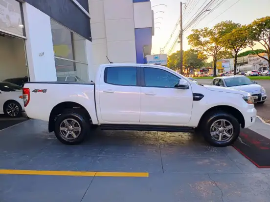FORD-RANGER-2021