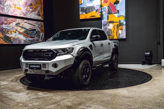 FORD RANGER 2.2 XLS 4X4 CD 16V DIESEL 4P AUTOMÁTICO