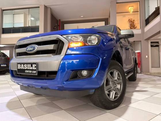 FORD RANGER 2.2 XLS 4X4 CD 16V DIESEL 4P AUTOMÁTICO