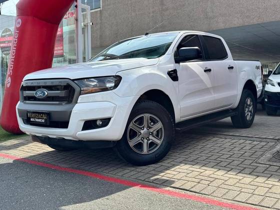 FORD RANGER 2.2 XLS 4X4 CD 16V DIESEL 4P AUTOMÁTICO