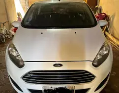 FORD FIESTA 1.6 SE HATCH 16V FLEX 4P POWERSHIFT FORD FIESTA 1.6 SE HATCH 16V FLEX 4P POWERSHIFT