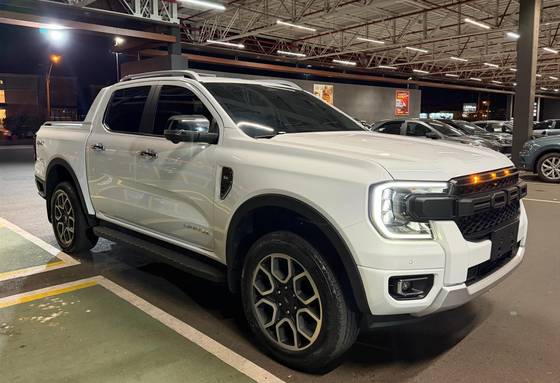 FORD RANGER 3.0 V6 TURBO DIESEL CD LIMITED 4X4 AUTOMÁTICO