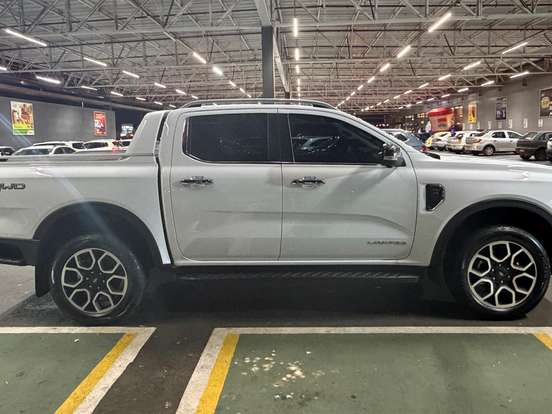 FORD-RANGER-3.0 V6 TURBO DIESEL CD LIMITED 4X4 AUTOMÁTICO FORD-RANGER-2025