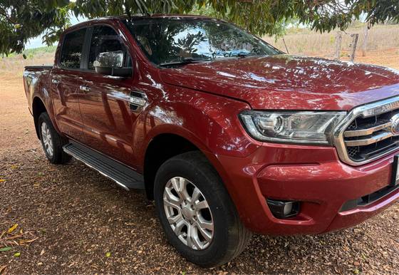 FORD RANGER 3.2 XLT 4X4 CD 20V DIESEL 4P AUTOMÁTICO