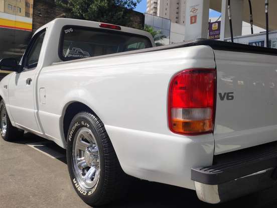 FORD-RANGER-4.0 XL 4X2 CS V6 12V GASOLINA 2P MANUAL FORD-RANGER-1997