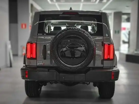 GWM-TANK 300-2.0 HI4-T PHEV 4X4 9HAT GWM-TANK 300-2026