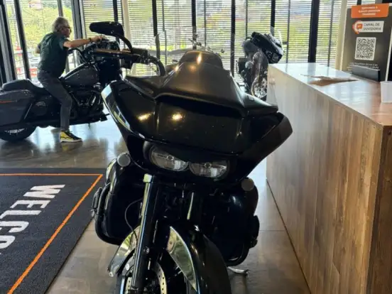 HARLEY-DAVIDSON-ROAD GLIDE LIMITED HARLEY-DAVIDSON-ROAD GLIDE LIMITED-2021