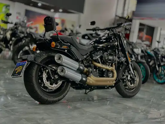 HARLEY-DAVIDSON-SOFTAIL FAT BOB 114-2021