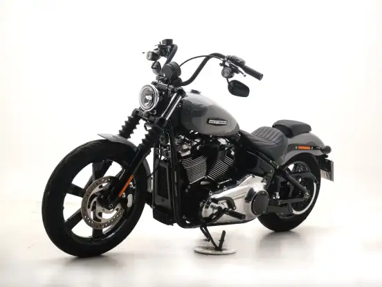 HARLEY-DAVIDSON-STREET BOB-2025
