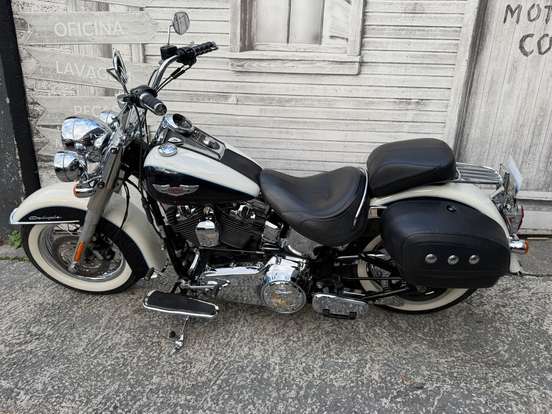 HARLEY-DAVIDSON-SOFTAIL DELUXE HARLEY-DAVIDSON-SOFTAIL DELUXE-2012