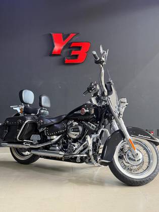 HARLEY-DAVIDSON SOFTAIL HERITAGE CLASSIC 