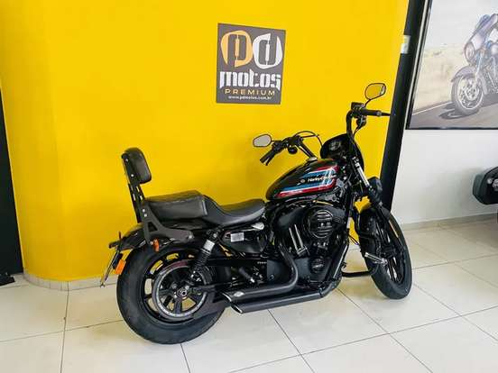 HARLEY-DAVIDSON-SPORTSTER IRON 1200-2020