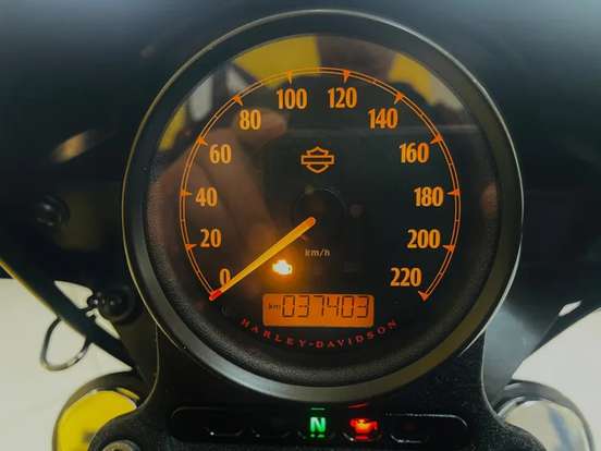 HARLEY-DAVIDSON-SPORTSTER IRON 1200-2020